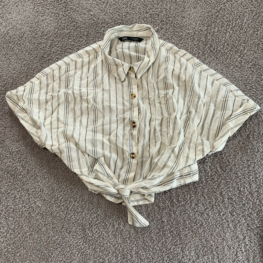 NWOT Linen Self Tie Button Down Cropped Blouse